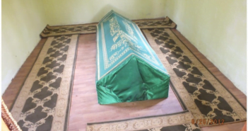Taşpınar Türbesi Taşpınar Türbesi