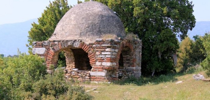 Kara Halil Bey Türbesi