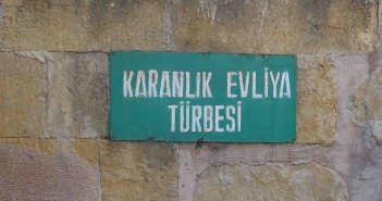 Karanlık Evliya