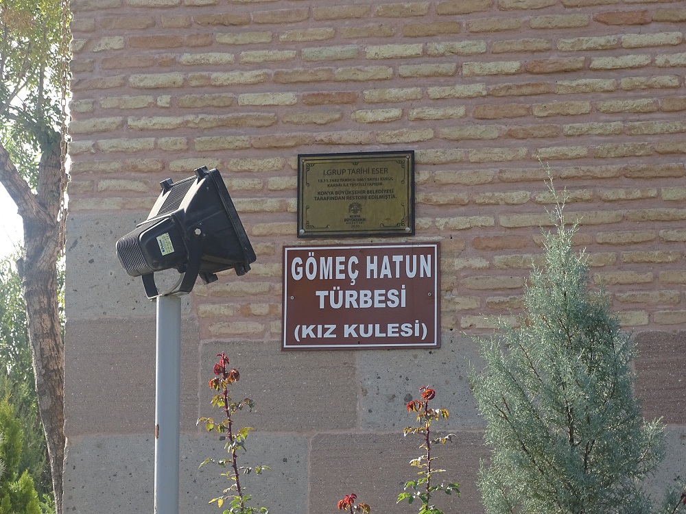 Gömeç Hatun