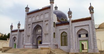 Yusuf Has Hacib