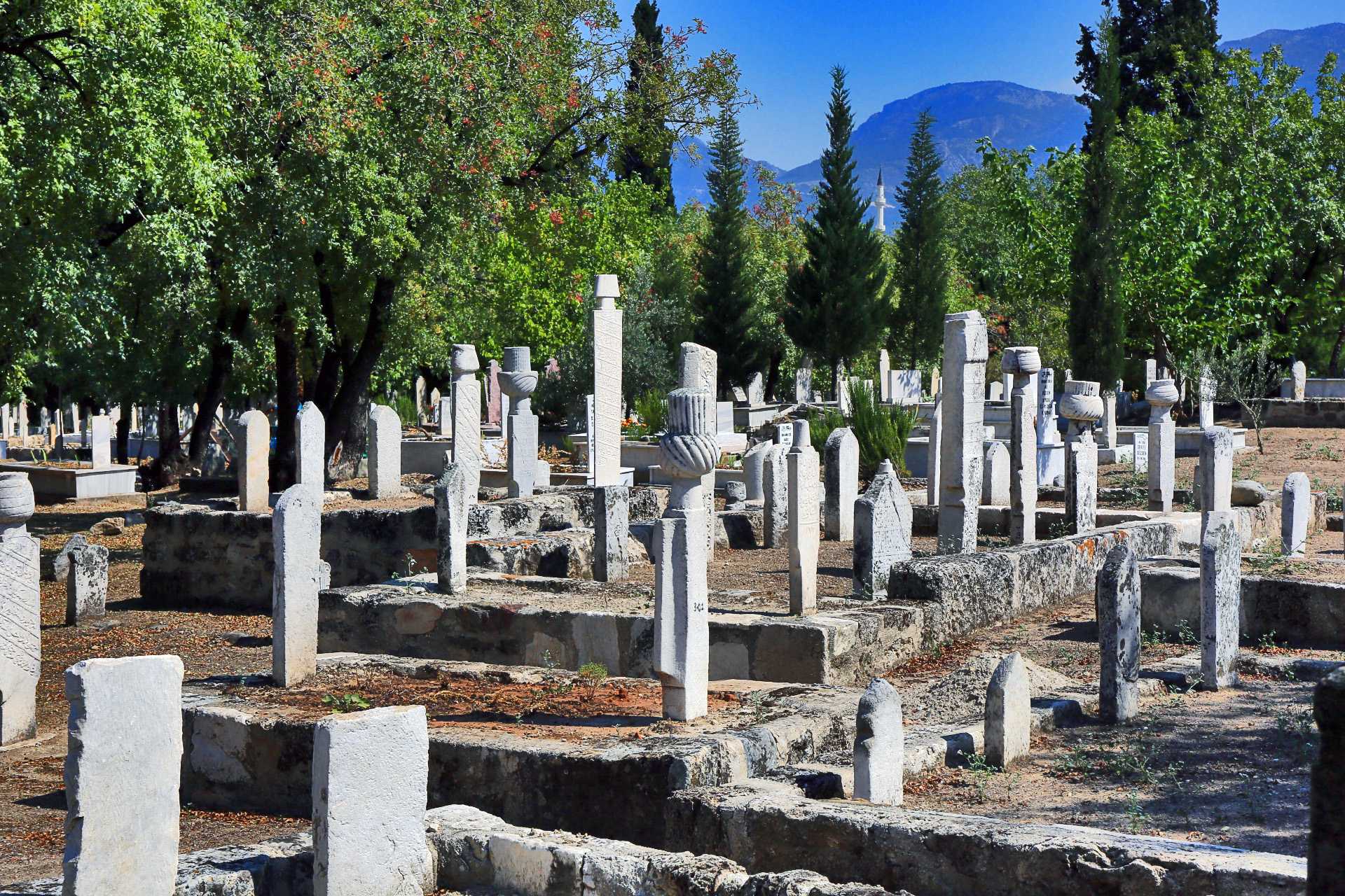 Gaziantep de günümüze ulaşamayan türbeler ve mezarlıklar