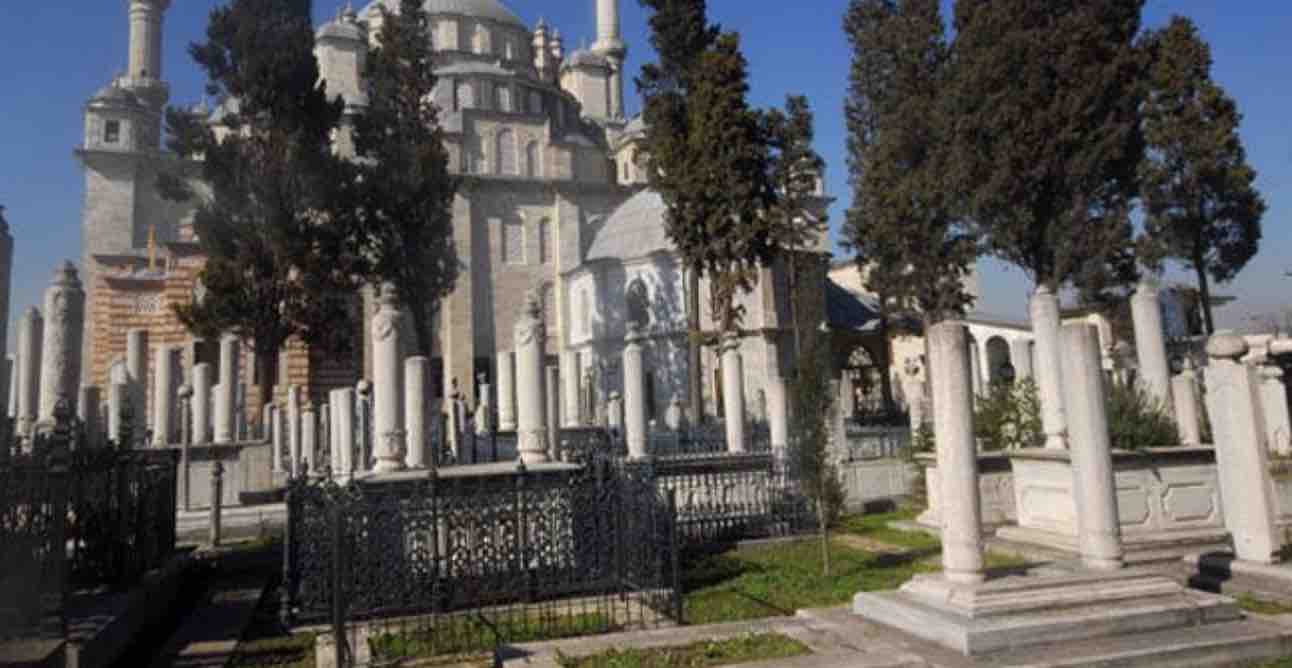 Fatih Camii Haziresi