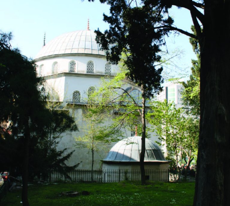 Pars Bey Türbesi
