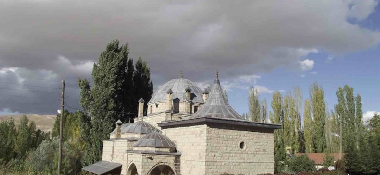 Medi Şeyh Türbesi