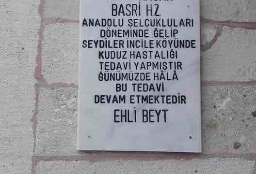 Seyyid Hasan Basri Türbesi